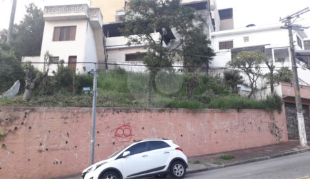 Terreno à venda em Jardim Peri, São Paulo, SP
