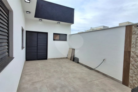 Casa à venda com 3 quartos, sendo 1 suíte, no condomínio Reserva Ipanema, Sorocaba - SP