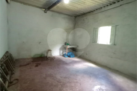 Sítio à venda com 2 quartos em Vila Sottemo, Itapetininga, SP