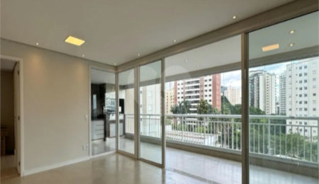 Apartamento à venda com 4 quartos, sendo 3 suítes,  em Jardim Monte Kemel, São Paulo, SP