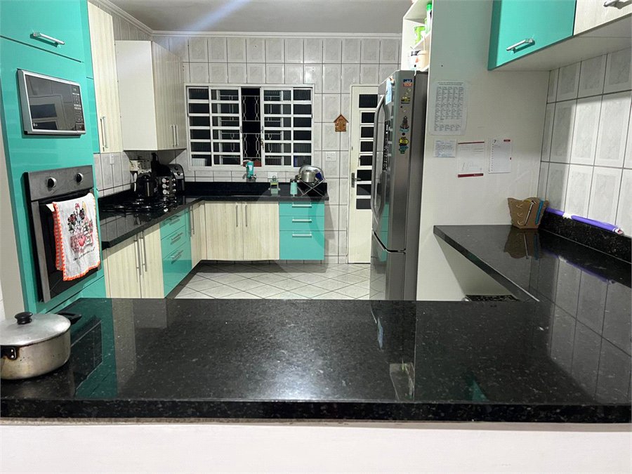 Casa à venda com 3 quartos, sendo 1 suíte,  em Jardim Náutico, Mogi das Cruzes, SP