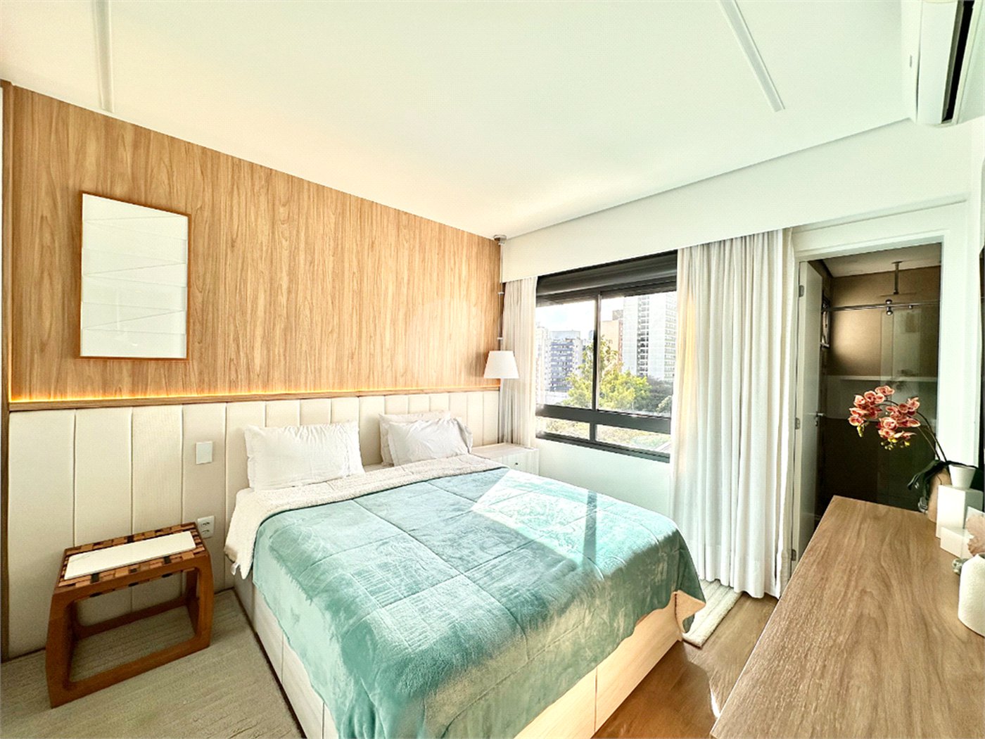Apartamento à venda com 2 quartos, sendo 1 suíte,  em Cerqueira César, São Paulo, SP