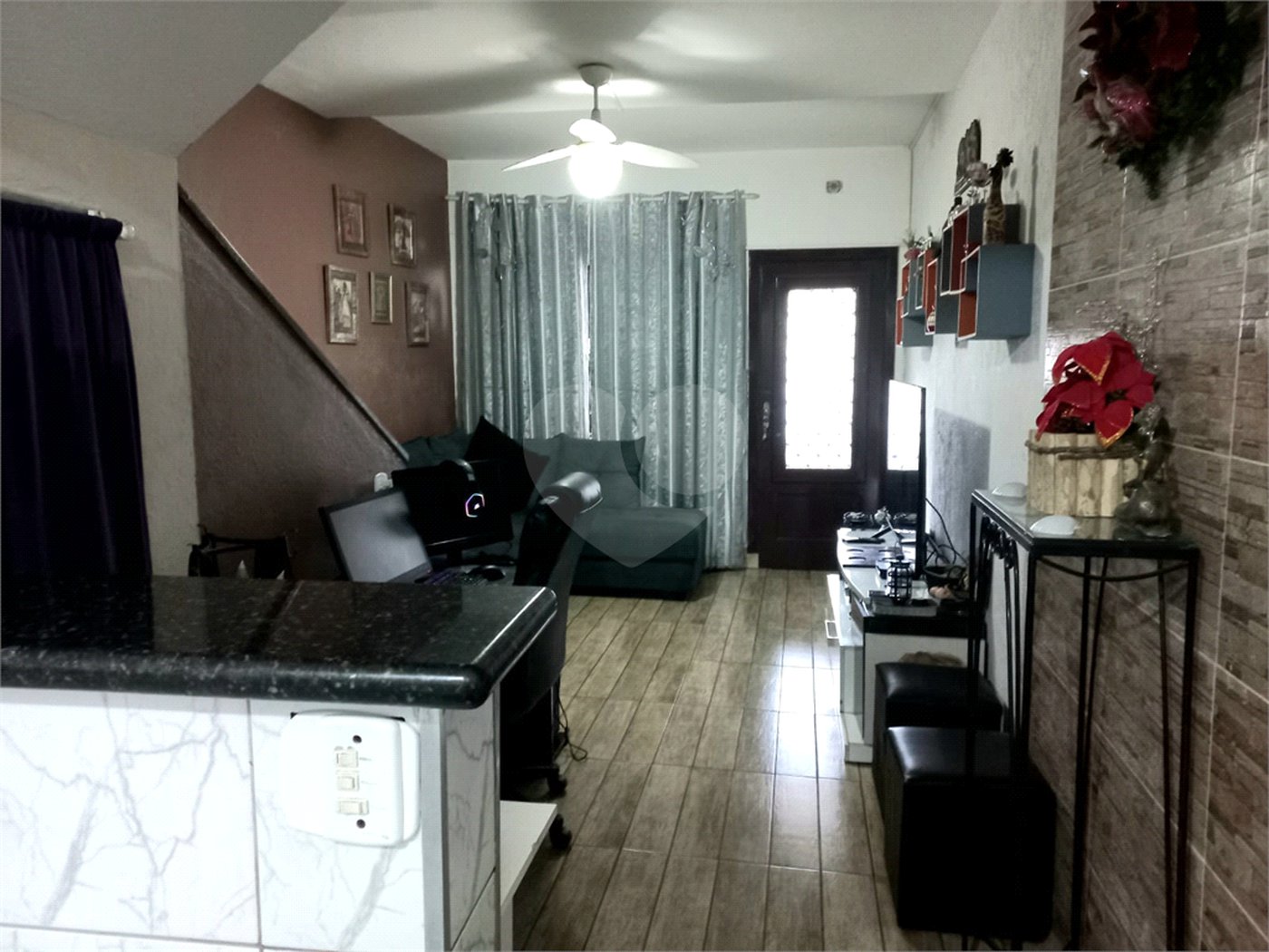 Sobrado à venda com 2 quartos, sendo 1 suíte,  em Santa Teresinha, São Paulo, SP