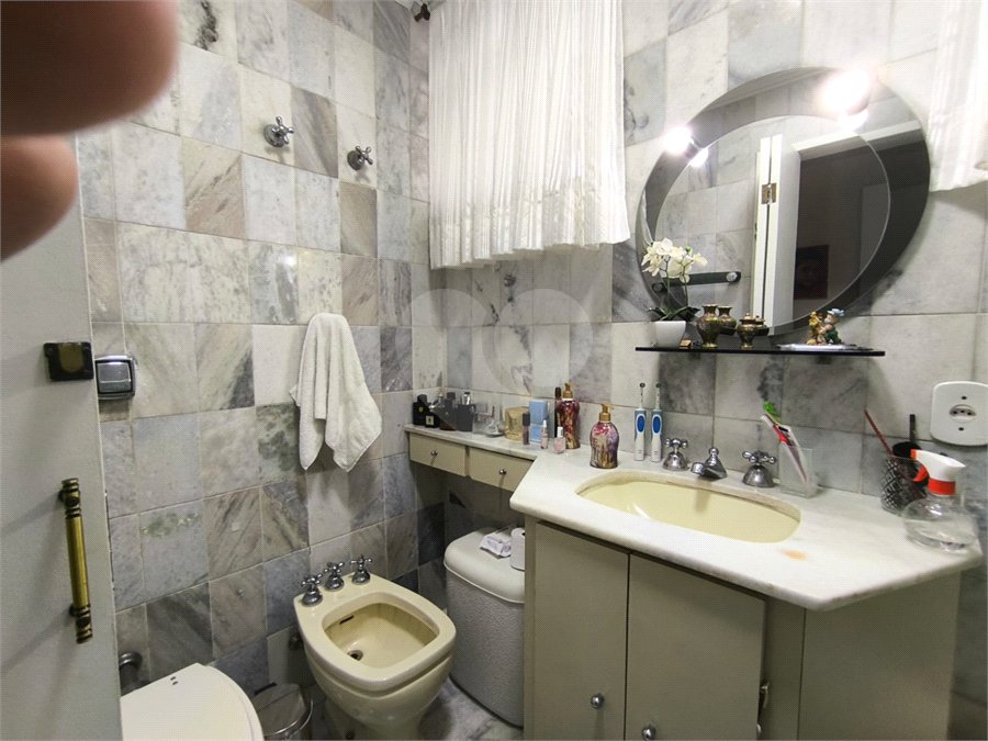 Apartamento à venda com 2 quartos, sendo 1 suíte,  em Pinheiros, São Paulo, SP
