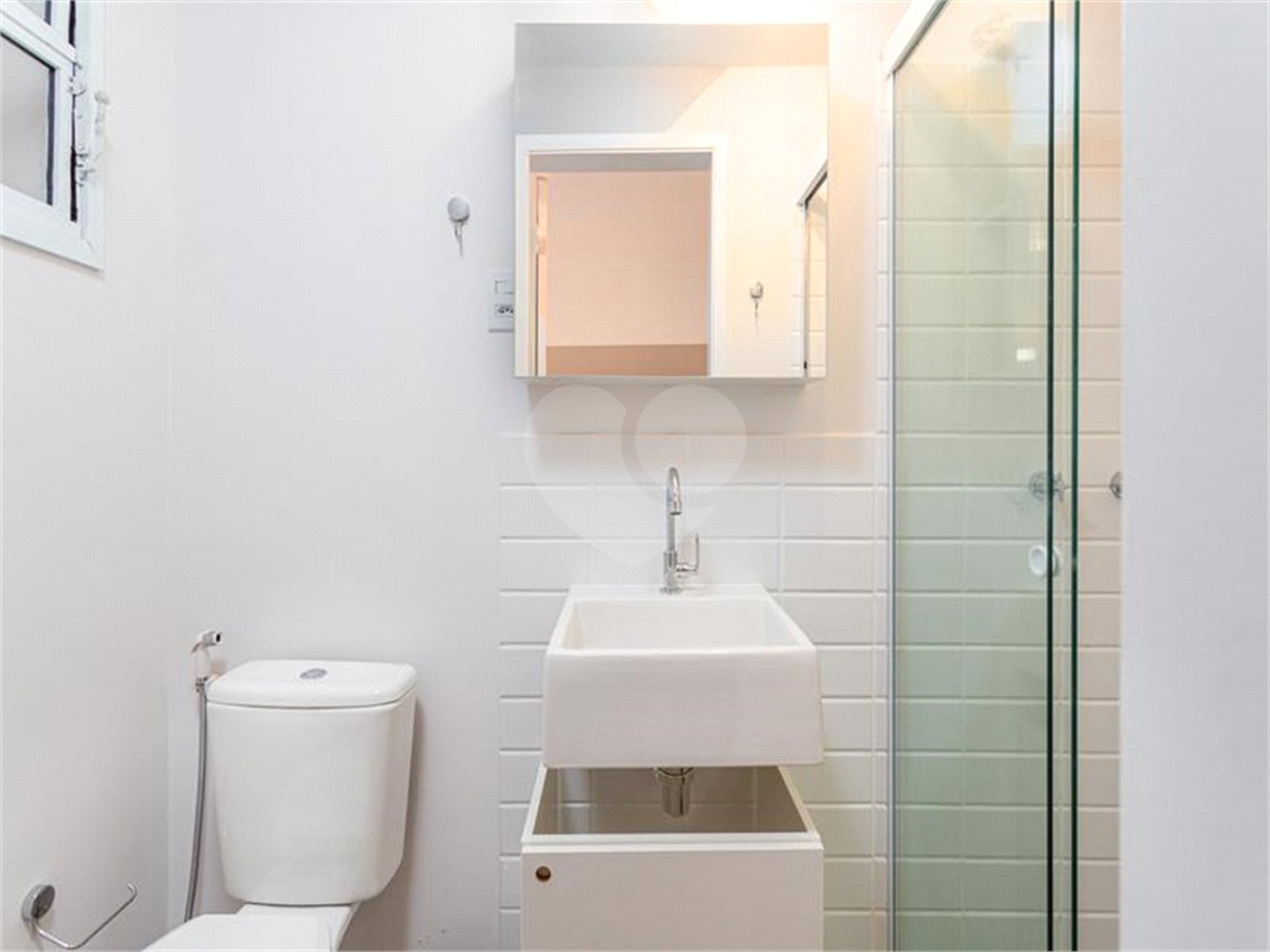 Apartamento à venda com 4 quartos, sendo 2 suítes, em Pinheiros, São Paulo, SP