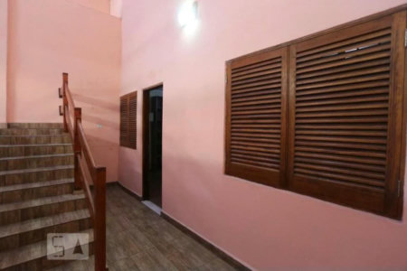 Casa à venda com 2 quartos, sendo 1 suíte,  em Jardim Ivana, São Paulo, SP