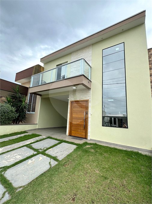 Casa à venda com 3 suítes no condomínio Vila Ytu, Indaiatuba - SP
