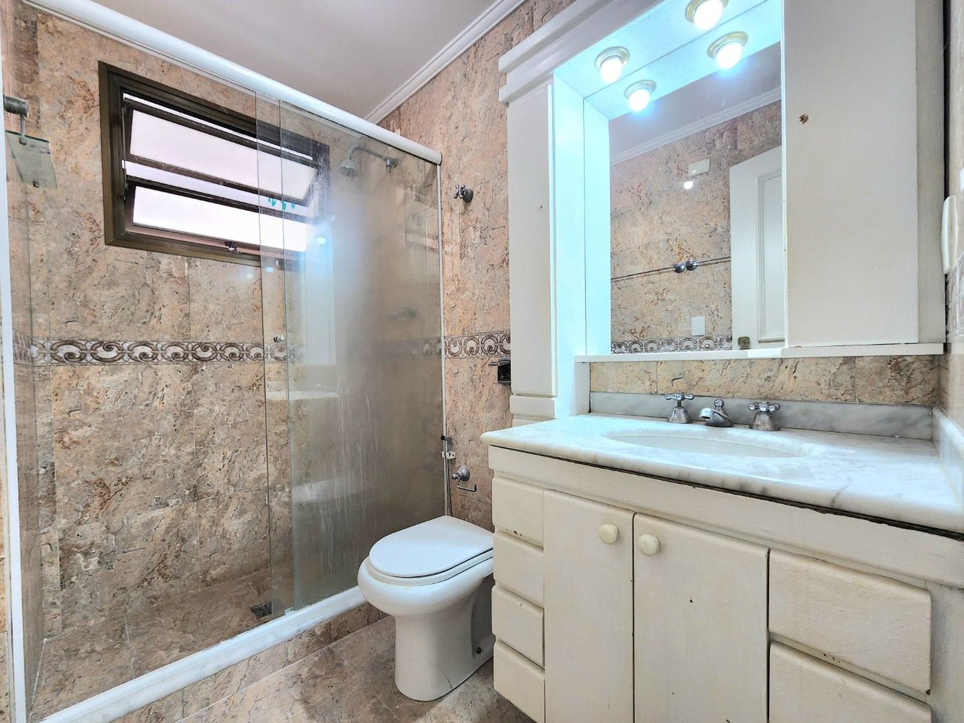 Apartamento com 3 dormitórios, 175 m² - venda por R$ 2.190.000,00 ou aluguel por R$ 9.900,00/mês - Gonzaga - Santos/SP