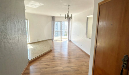 Apartamento à venda com 2 quartos, sendo 1 suíte,  em Vila Monumento, São Paulo, SP