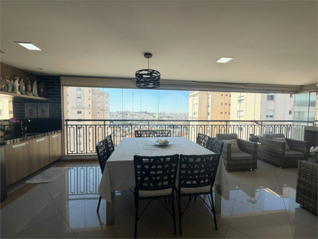 Apartamento à venda com 3 suítes em Jardim Marajoara, São Paulo, SP