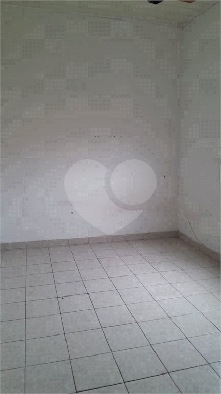 Casa para alugar com 2 quartos, sendo 1 suíte, em Campo Grande, Rio de Janeiro, RJ