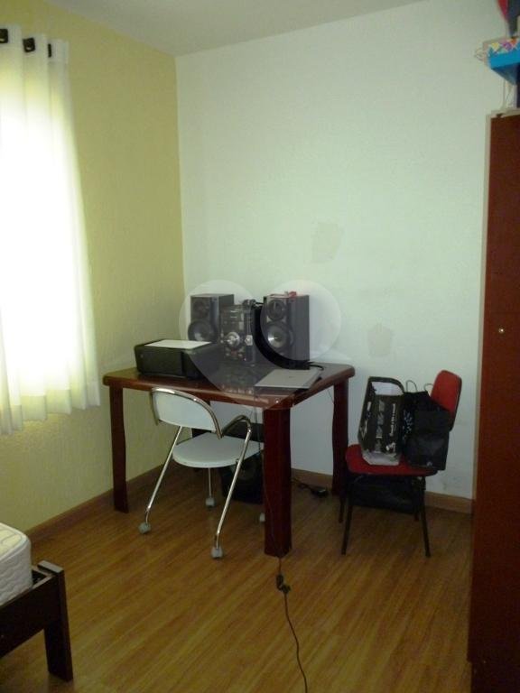 Sobrado à venda com 3 quartos, sendo 1 suíte, em Parque Edu Chaves, São Paulo, SP