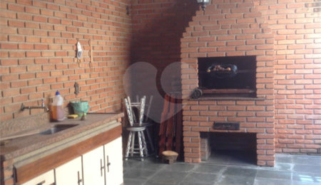 Casa à venda com 2 quartos, sendo 1 suíte,  em Vila Amorim, Suzano, SP