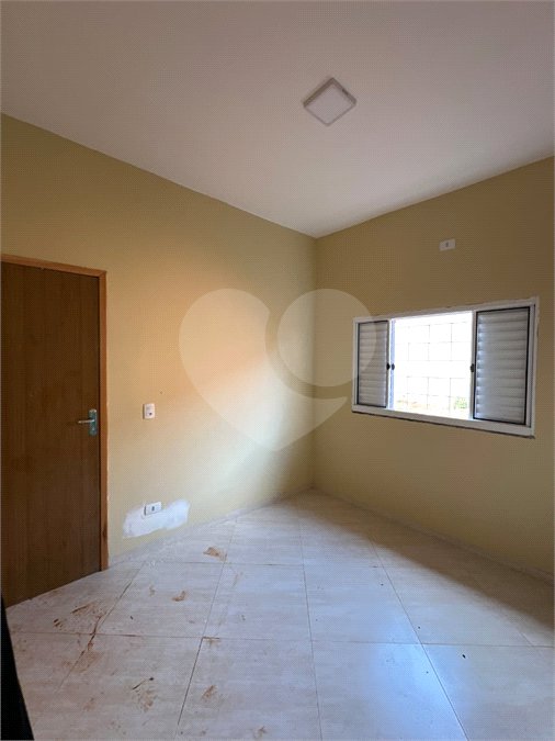 Casa à venda com 2 quartos em Residencial Solaris, Ponta Porã, MS