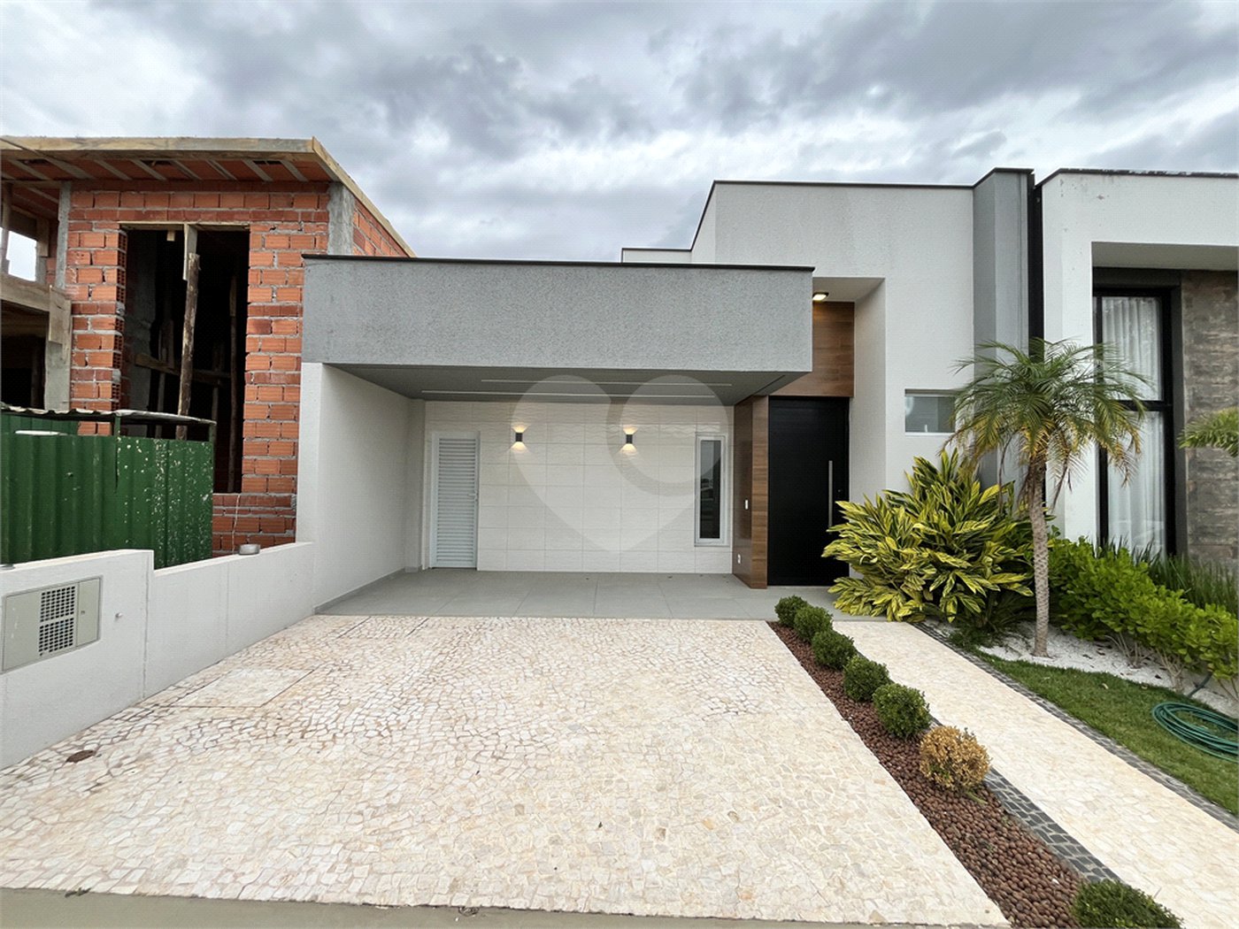 Casa à venda com 3 quartos, sendo 1 suíte,  no condomínio Reserva Ipanema I, Sorocaba - SP