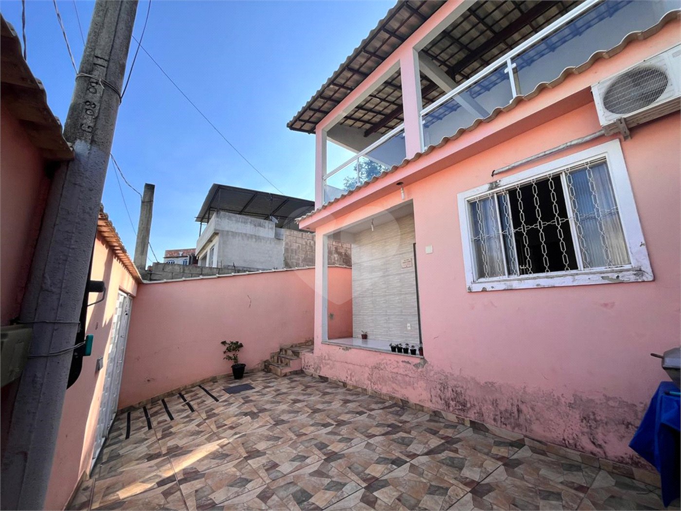 Casa à venda com 4 quartos, sendo 1 suíte, em Campo Grande, Rio de Janeiro, RJ
