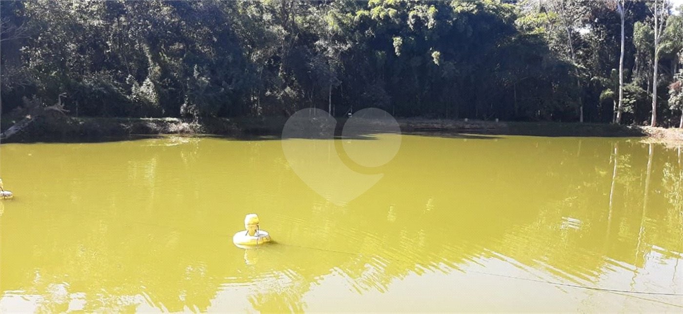 Chácara à venda com 6 quartos, sendo 3 suítes, em Paiol Velho, Vinhedo, SP