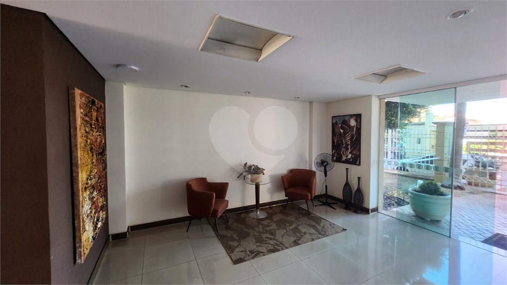 Apartamento à venda com 1 suíte no Centro, Araraquara, SP