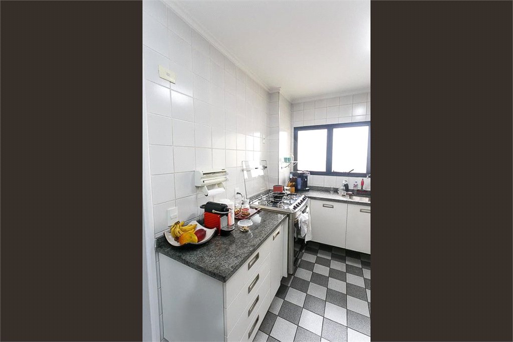 Apartamento à venda com 3 quartos, sendo 1 suíte,  em Paraíso do Morumbi, São Paulo, SP