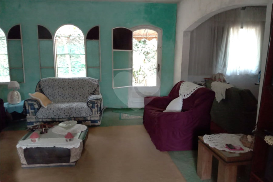 Casa à venda com 4 quartos no condomínio Associação Residencial Portal das Colinas, Mairiporã - SP