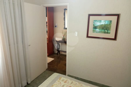 Casa à venda com 3 quartos, sendo 2 suítes, em Vila Flávio, Mogi das Cruzes, SP
