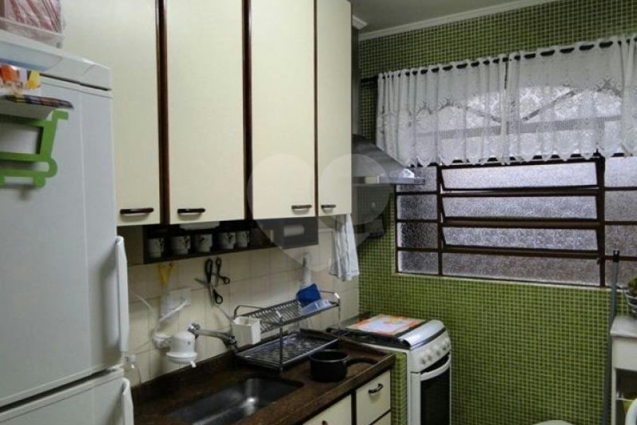 Sobrado à venda com 8 quartos, sendo 2 suítes, em Santana, São Paulo, SP