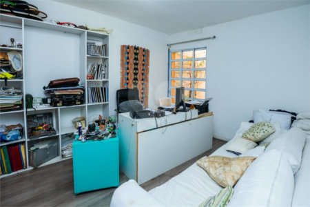 Casa à venda com 2 quartos, sendo 1 suíte, em Jardim Paulistano, São Paulo, SP