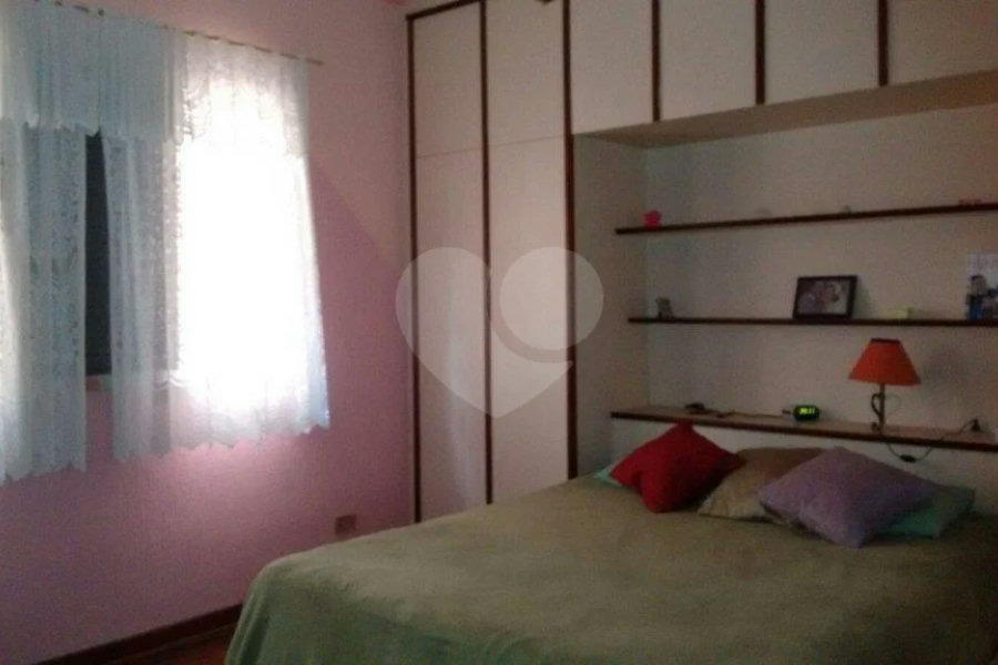 Casa Térrea à venda com 3 quartos, sendo 2 suítes, em Jaraguá, São Paulo, SP