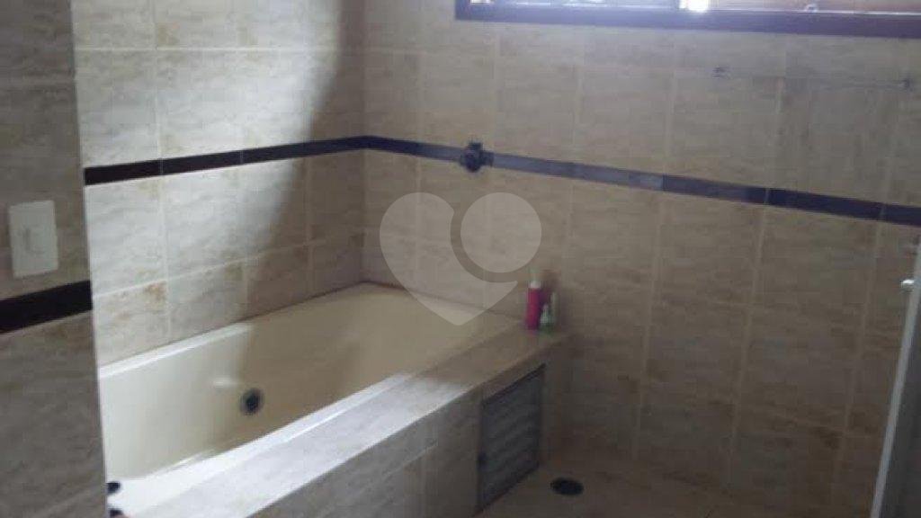 Sobrado à venda com 4 quartos, sendo 3 suítes, em Vila Maria Alta, São Paulo, SP