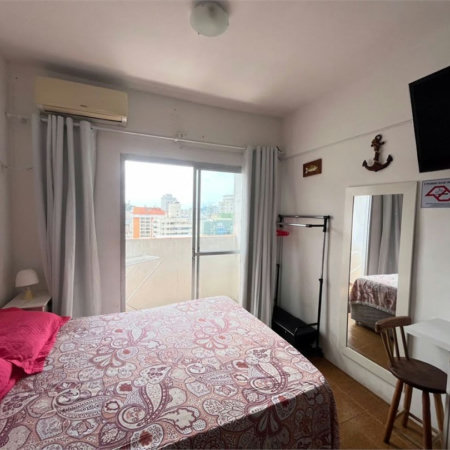 Apartamento com 1 dormitório à venda, 68 m² por R$ 280.000,00 - Pitangueiras - Guarujá/SP