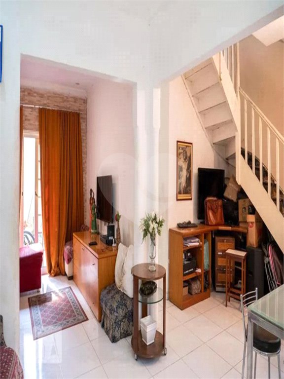 Casa à venda com 3 quartos, sendo 1 suíte, em Cambuci, São Paulo, SP