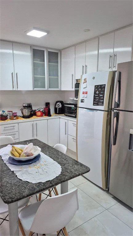 Apartamento à venda com 3 quartos, sendo 2 suítes,  em Vila Romana, São Paulo, SP
