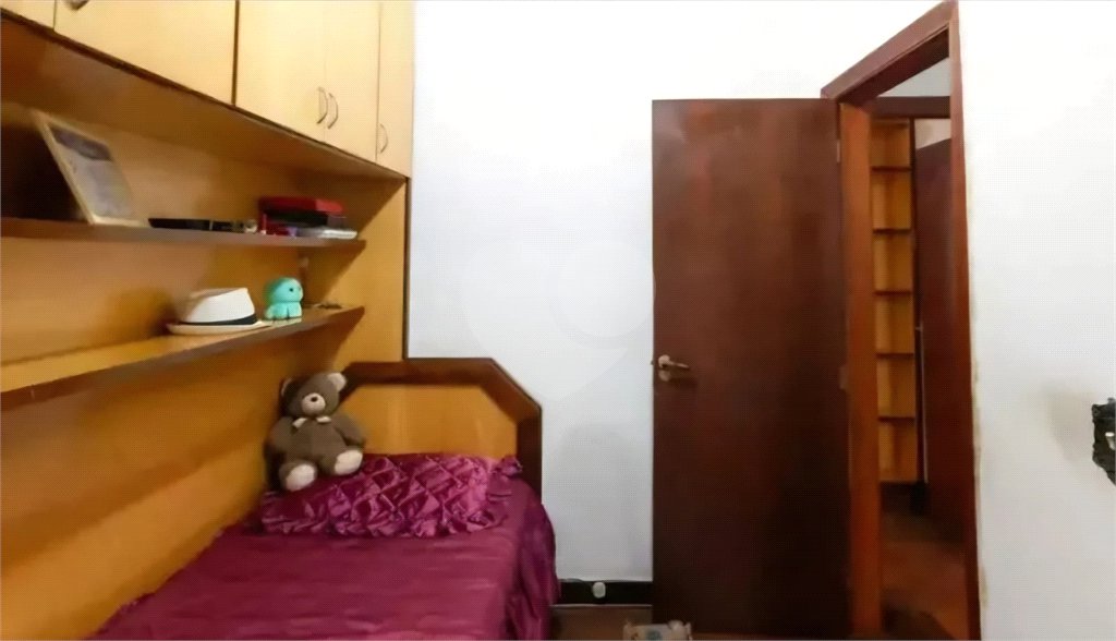 Sobrado à venda com 3 quartos em Jardim Peri Peri, São Paulo, SP