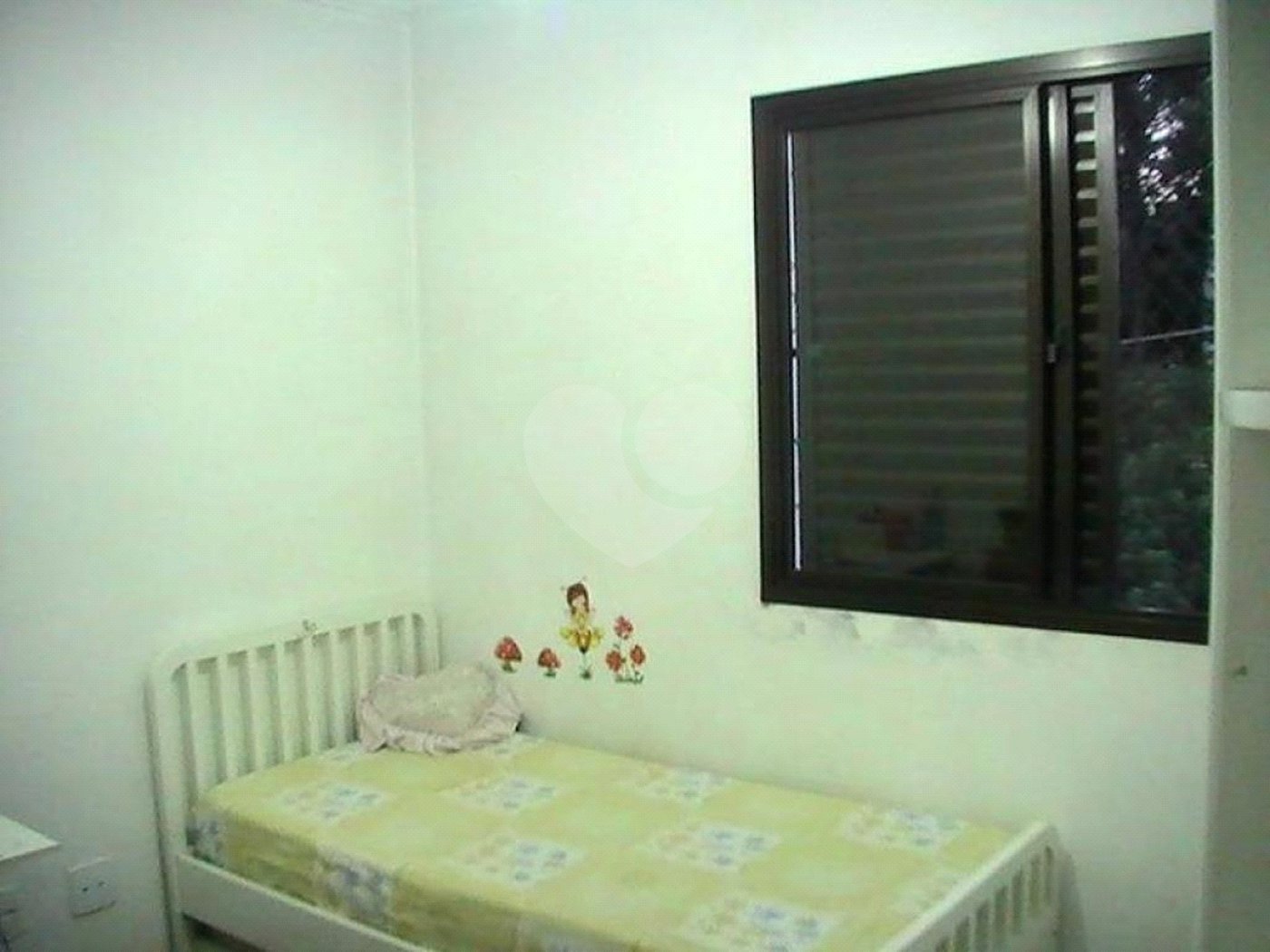 Apartamento à venda com 3 quartos, sendo 1 suíte,  em Jardim das Vertentes, São Paulo, SP