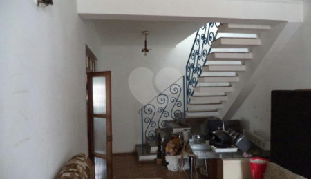 Casa Térrea à venda com 3 suítes em Parque Peruche, São Paulo, SP