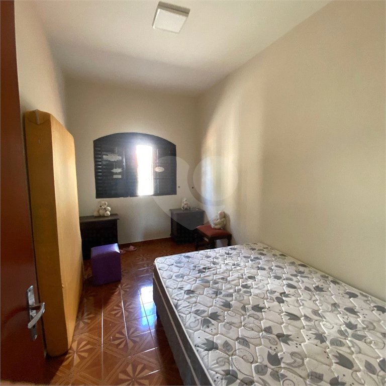 Casa à venda com 3 quartos em Vila Oliveira, Mogi das Cruzes, SP