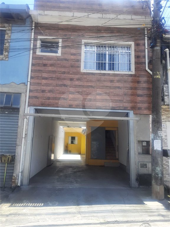 Sobrado à venda com 1 suíte em Jardim Luciana, Itaquaquecetuba, SP
