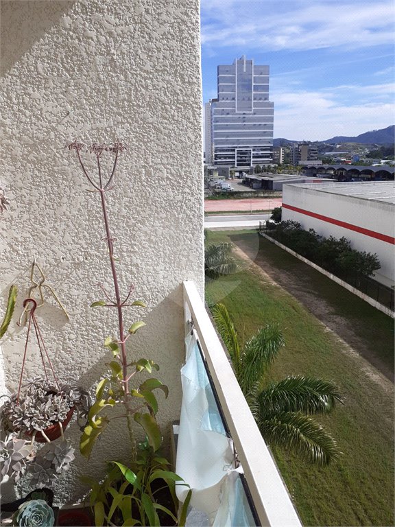 Apartamento à venda com 3 quartos, sendo 1 suíte,  em Vila Mogilar, Mogi das Cruzes, SP