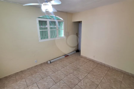 Sobrado à venda com 2 quartos em Campo Grande, Rio de Janeiro, RJ