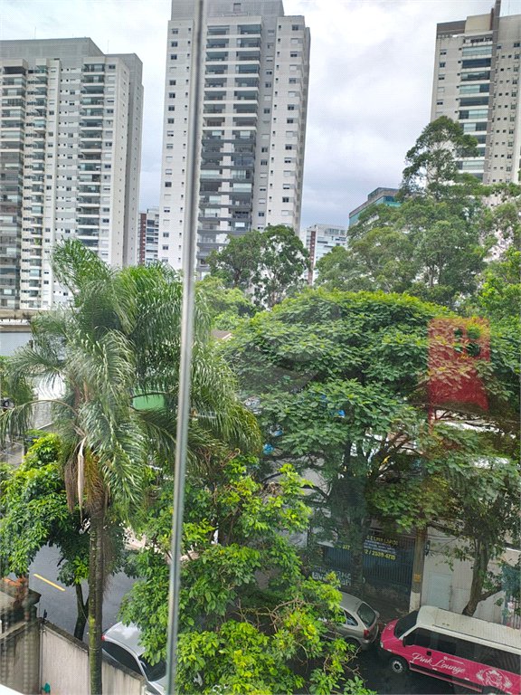 Cobertura à venda com 3 quartos, sendo 1 suíte,  em Parque Reboucas, São Paulo, SP