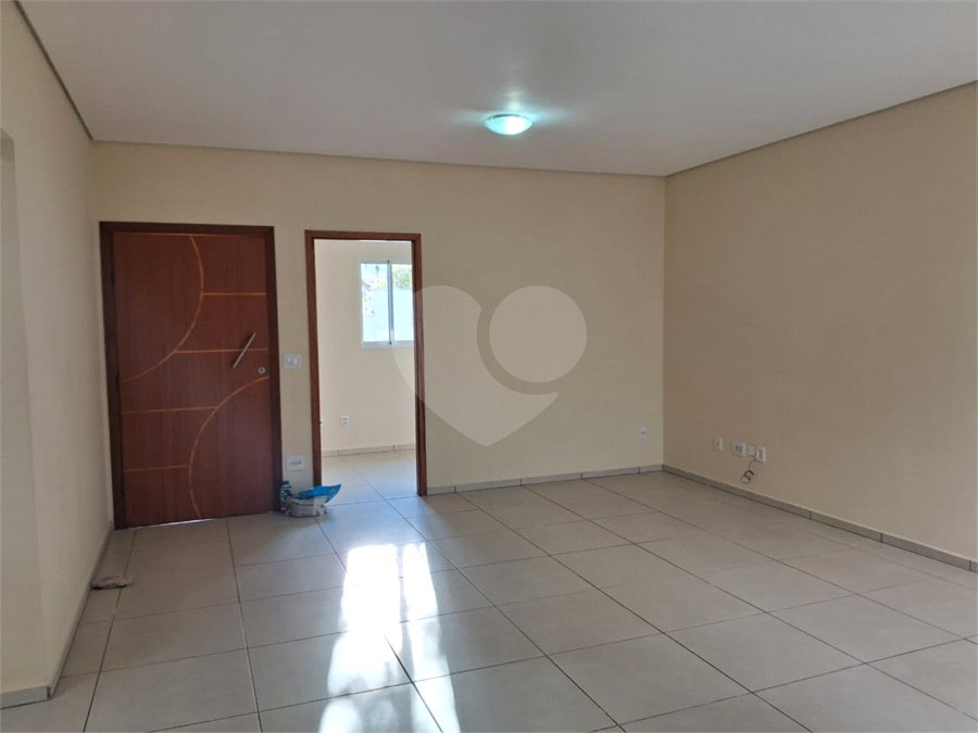 Casa para alugar com 3 quartos, sendo 1 suíte,  em João XXIII, Vinhedo, SP