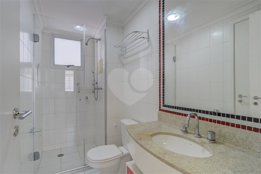 Apartamento à venda com 4 quartos, sendo 3 suítes, em Alto da Boa Vista, São Paulo, SP