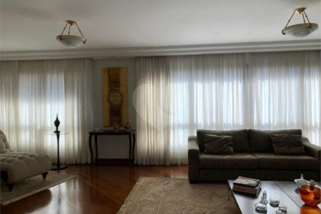 Apartamento à venda com 4 suítes em Santana, São Paulo, SP