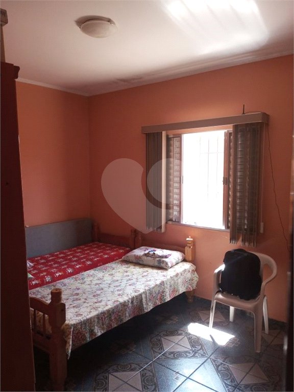 Sobrado à venda com 3 quartos em Vila Santa Maria, São Paulo, SP