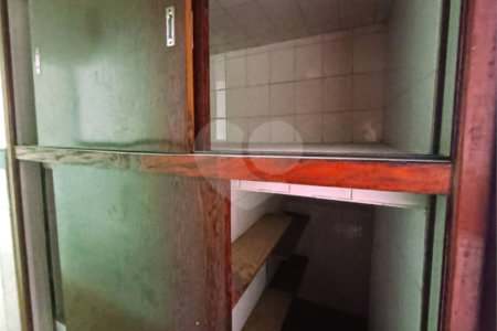 Sobrado à venda com 3 quartos em Chora Menino, São Paulo, SP