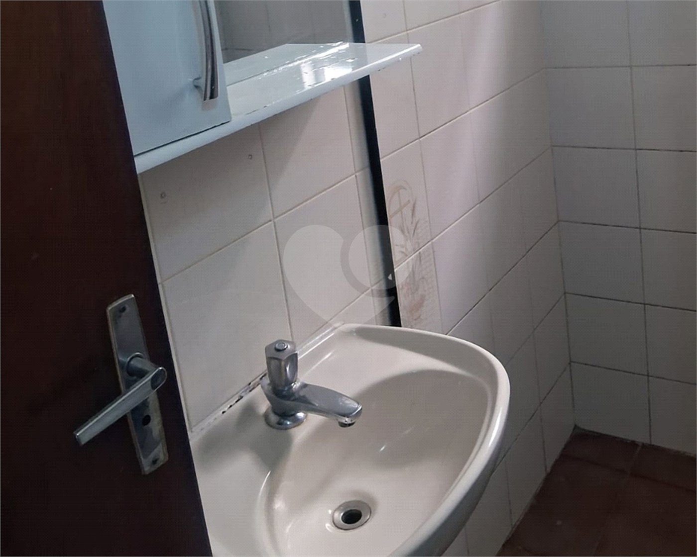 Casa à venda com 2 quartos em Horto, São Paulo, SP