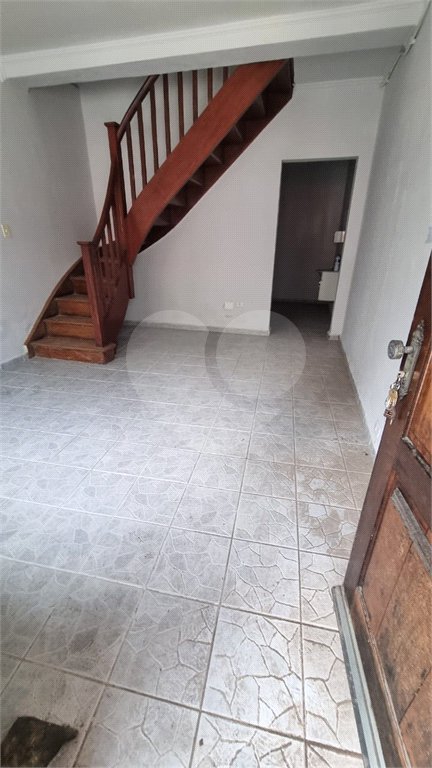 Sobrado à venda com 2 quartos em Água Fria, São Paulo, SP