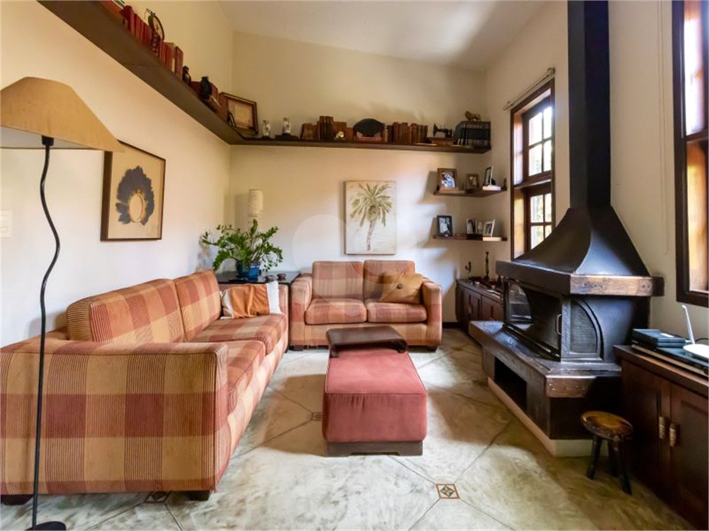 Casa à venda ou para alugar com 4 quartos, sendo 3 suítes, em Lapa, São Paulo, SP