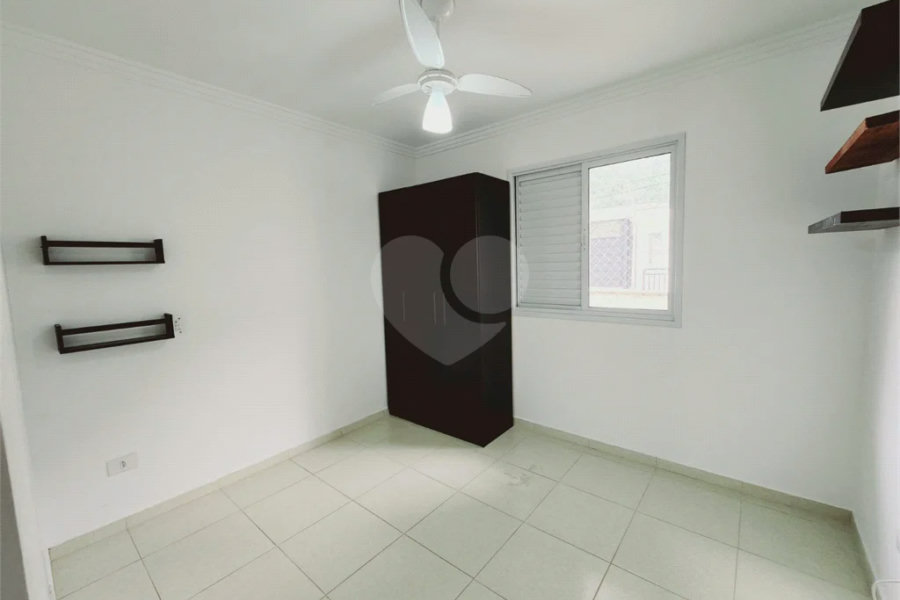 Casa à venda com 2 suítes no condomínio Residencial Vila Rosa, São Paulo - SP