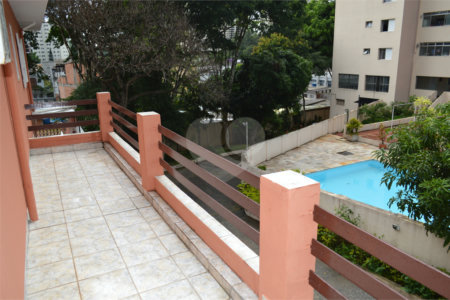 Casa à venda com 3 quartos, sendo 1 suíte, em Jardim Prudência, São Paulo, SP